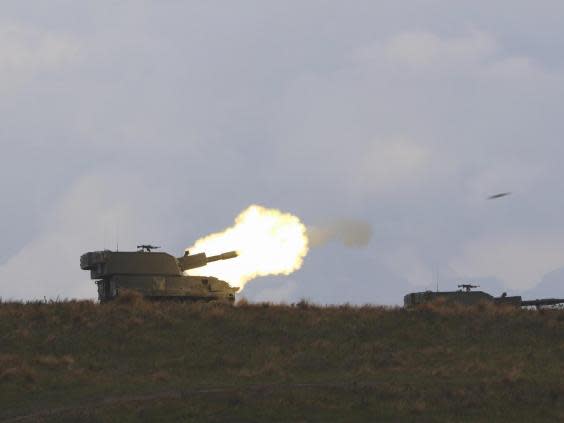 A Singapore self-propelled howitzer takes part in the live-firing exercise in New Zealand (Mindef Singapore)