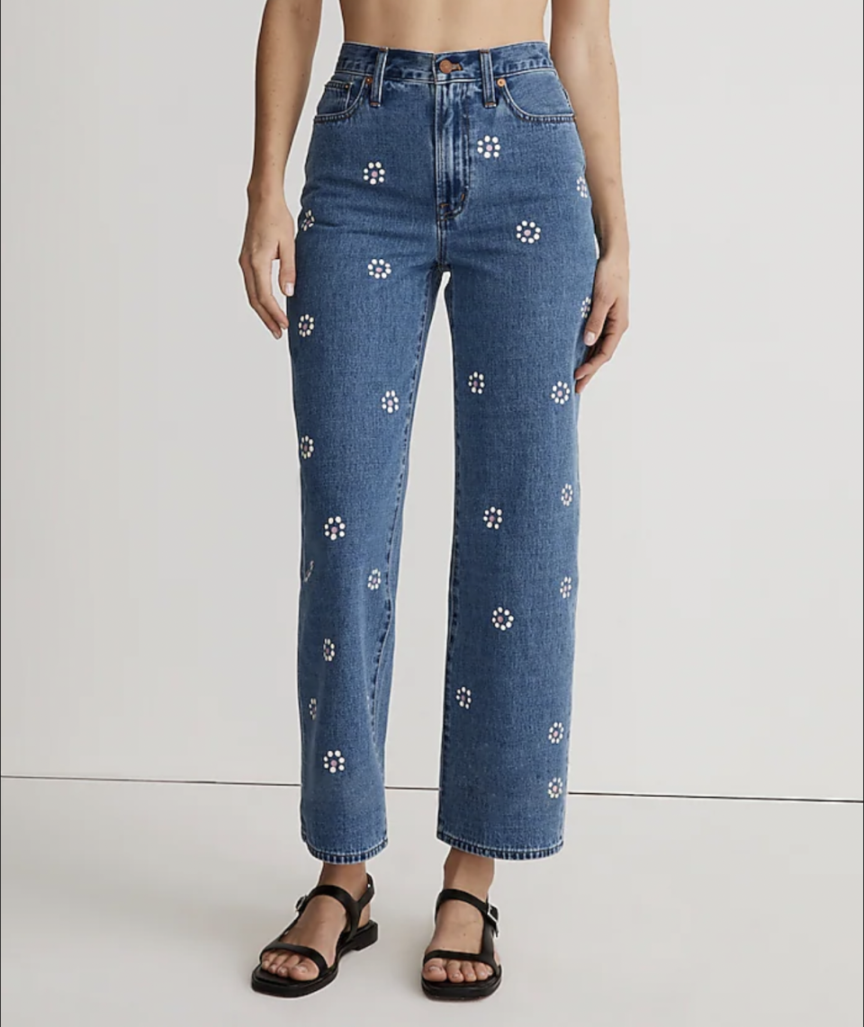 <p><a href="https://go.redirectingat.com?id=74968X1596630&url=https%3A%2F%2Fwww.madewell.com%2Fthe-perfect-vintage-wide-leg-crop-jean-in-stamped-floral-99107044471.html&sref=https%3A%2F%2F" rel="nofollow noopener" target="_blank" data-ylk="slk:Shop Now;elm:context_link;itc:0;sec:content-canvas" class="link ">Shop Now</a></p><p>Perfect Vintage Wide-Leg Crop Jean in Stamped Floral</p><p>$119.99</p><p>madewell.com</p>