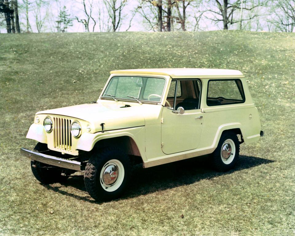 1966-71 Jeepster Commando