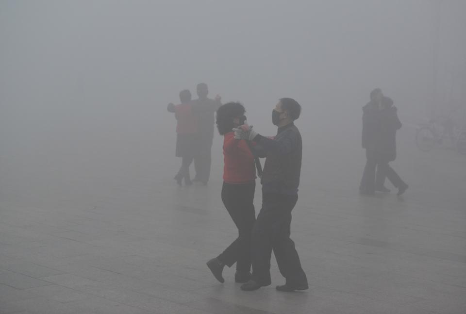 Dancing in heavy smog