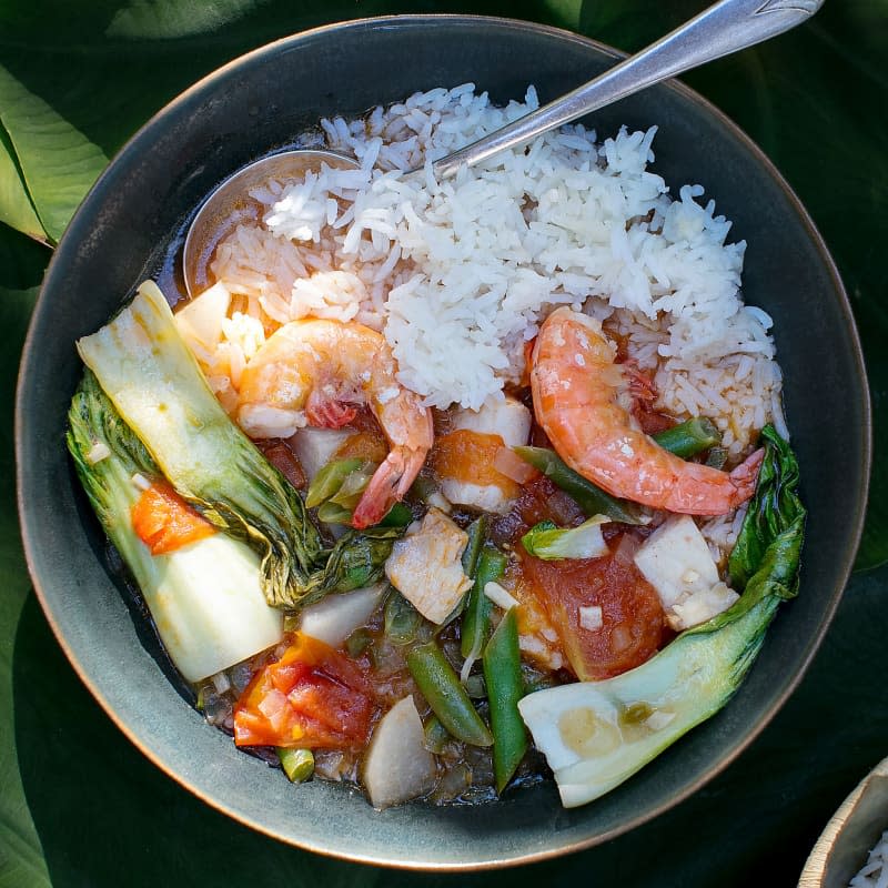 Shrimp and Fish Sinigang (Tamarind Stew) 