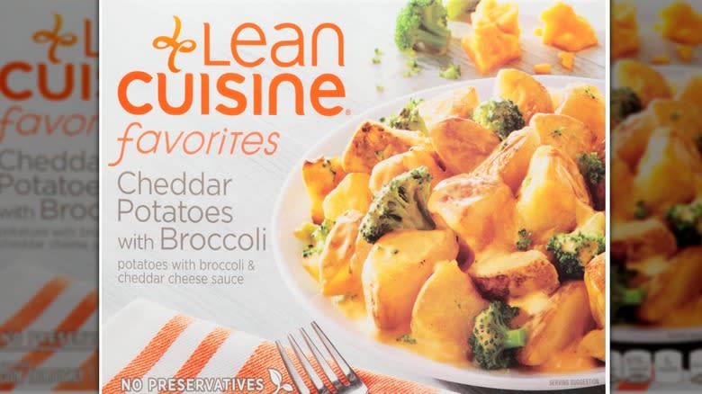 lean cuisine cheddar potatoes with broccoli packaging
