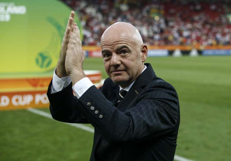 國際足球總會（FIFA）主席英凡蒂諾（Gianni Infantino）希望伊朗足協開放女性進場看球。（美聯社）