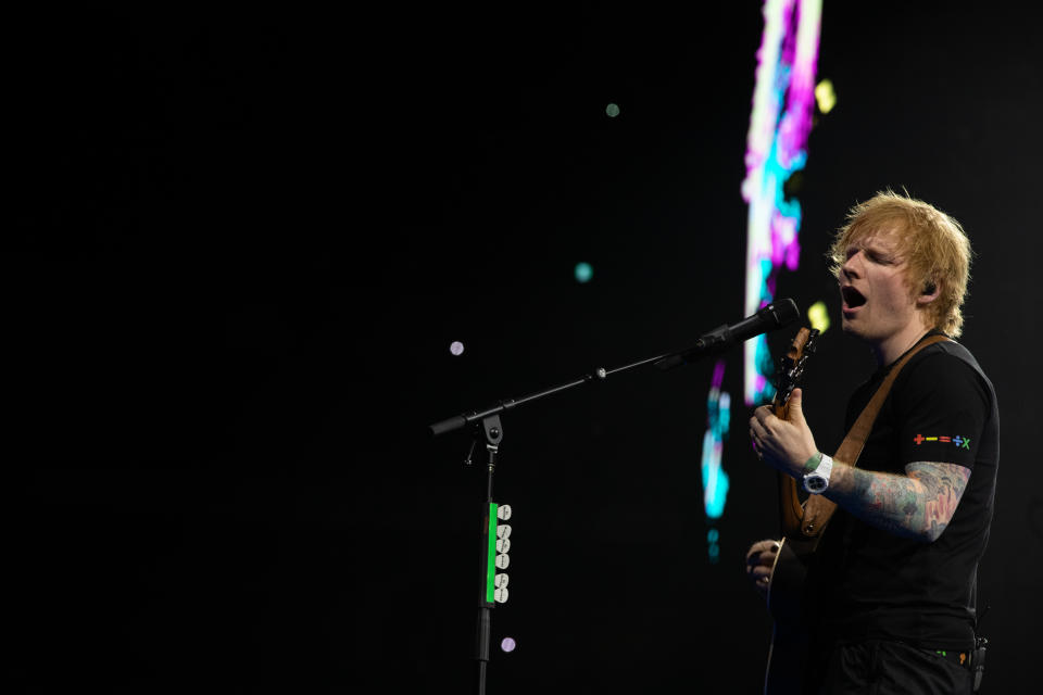 紅髮艾德Ed Sheeran二度來台！首次到高雄國家體育場開唱。（圖／AEG）