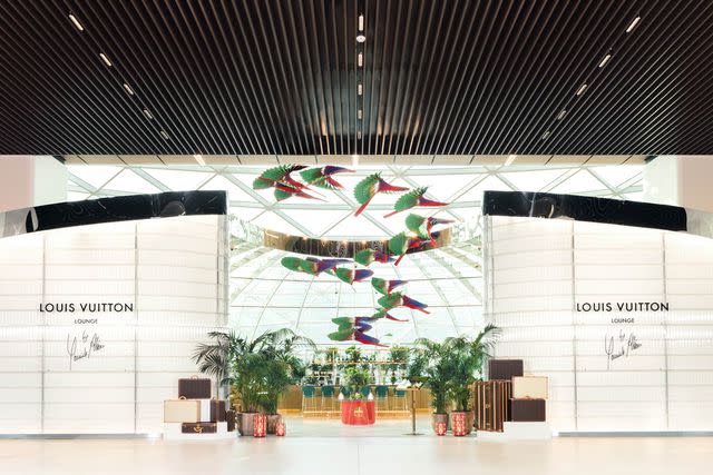 Louis Vuitton's Secret Lounge Fleecing Confused Customers In The World's  Most Luxurious Airport - DMARGE