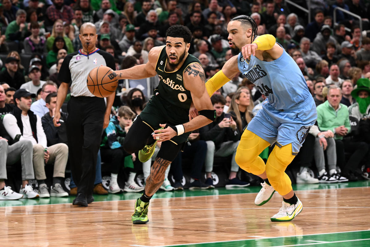 NBA Daily Lazy Bag” Celtics rely on the team’s fierce attack to capture the Grizzlies and receive 4 consecutive victories. Fred VanVleet scored 35 points.