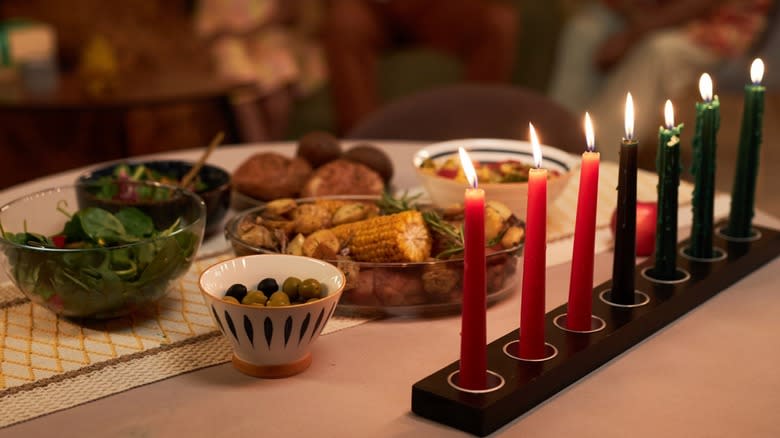 Set Kwanzaa dinner table