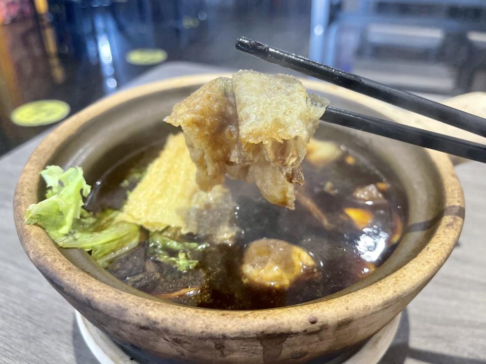 Peng Wang Claypot Cuisine 12