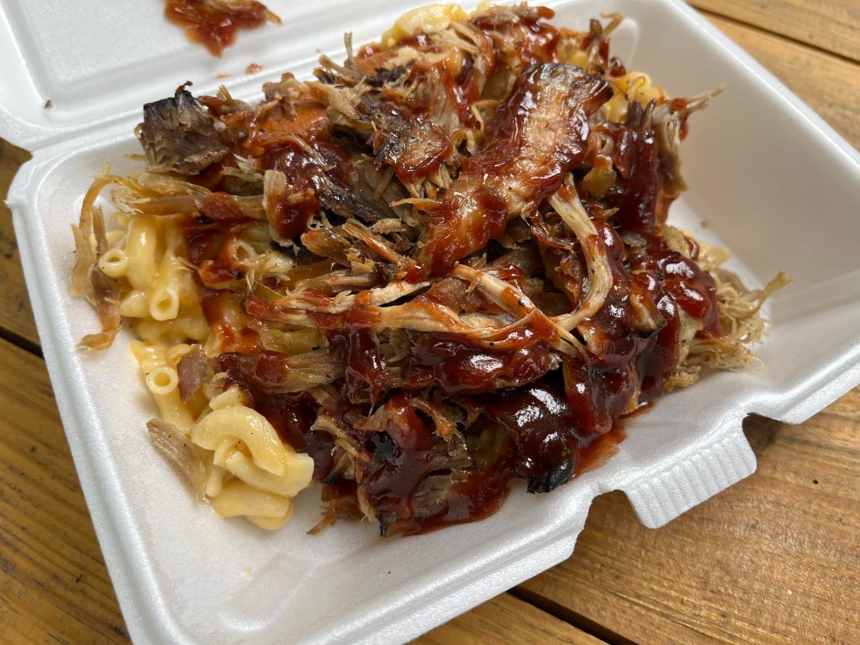 Pulled Pork Mac is one of the specialties at On The Roll Food Truck.