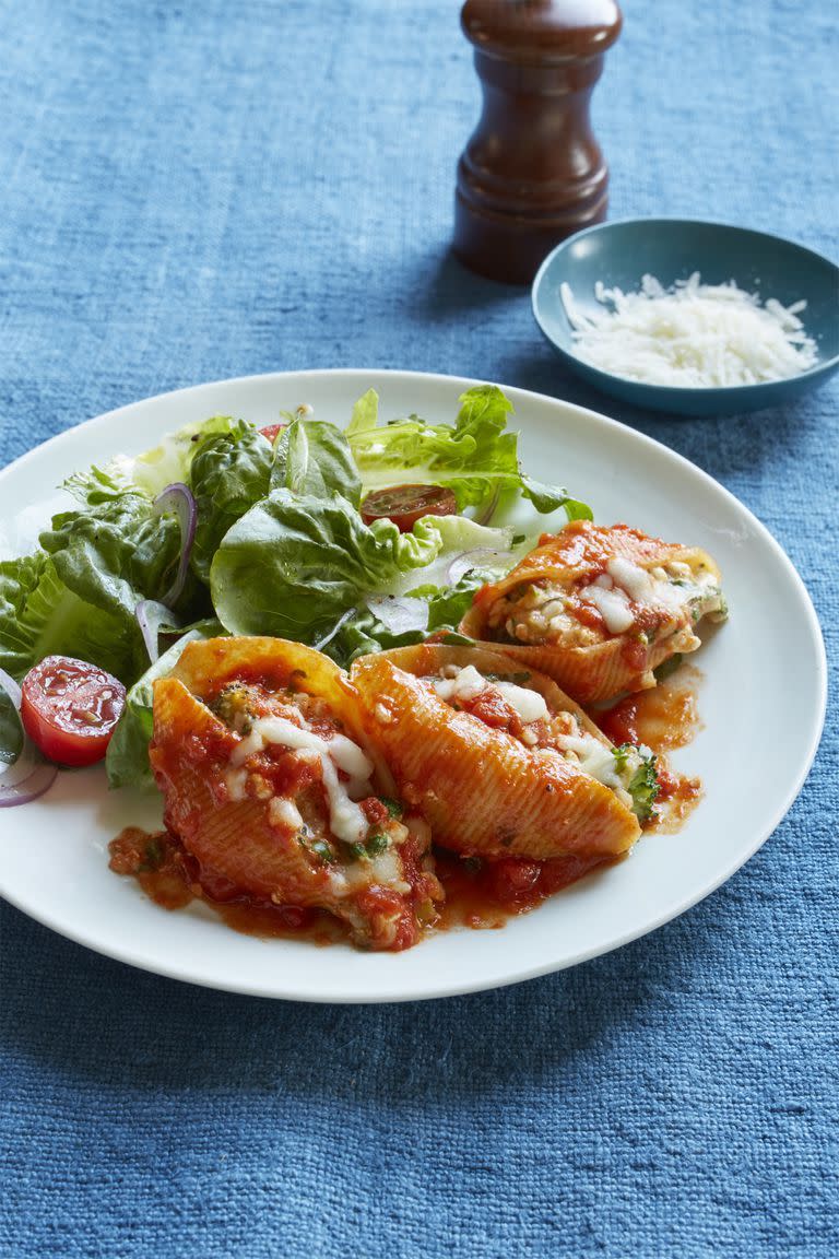 Broccoli and Cheese Stuffed Shells