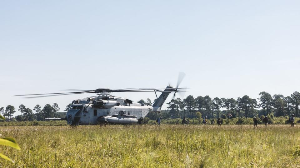 A CH-53E Super Stallion lands on Marine Corps Outlying Landing Field Oak Grove, N.C., on Aug. 11, 2023, as part of Large Scale Exercise. (Cpl. Meshaq Hylton/U.S. Marine Corps)