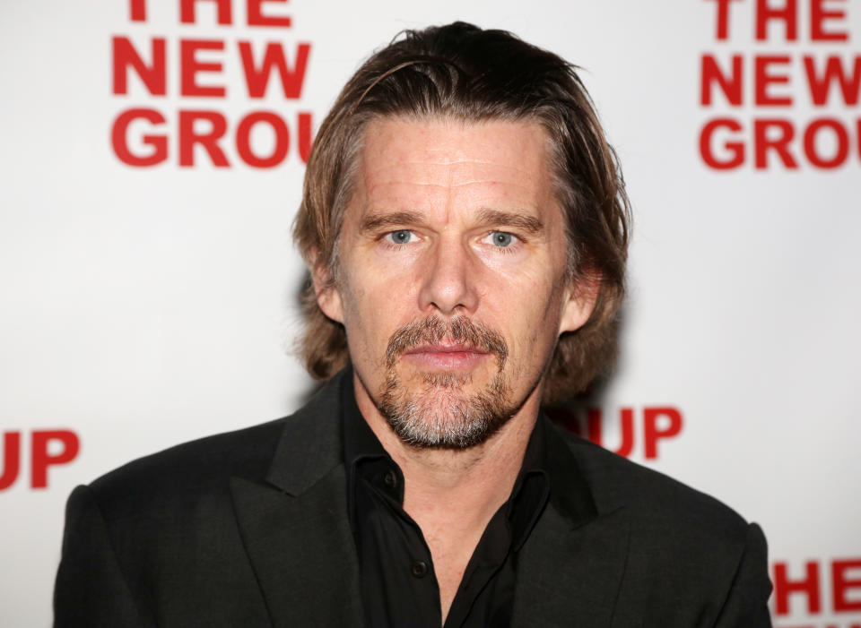 Ethan Hawke says he thought Dead Poets Society co-star Robin Williams 