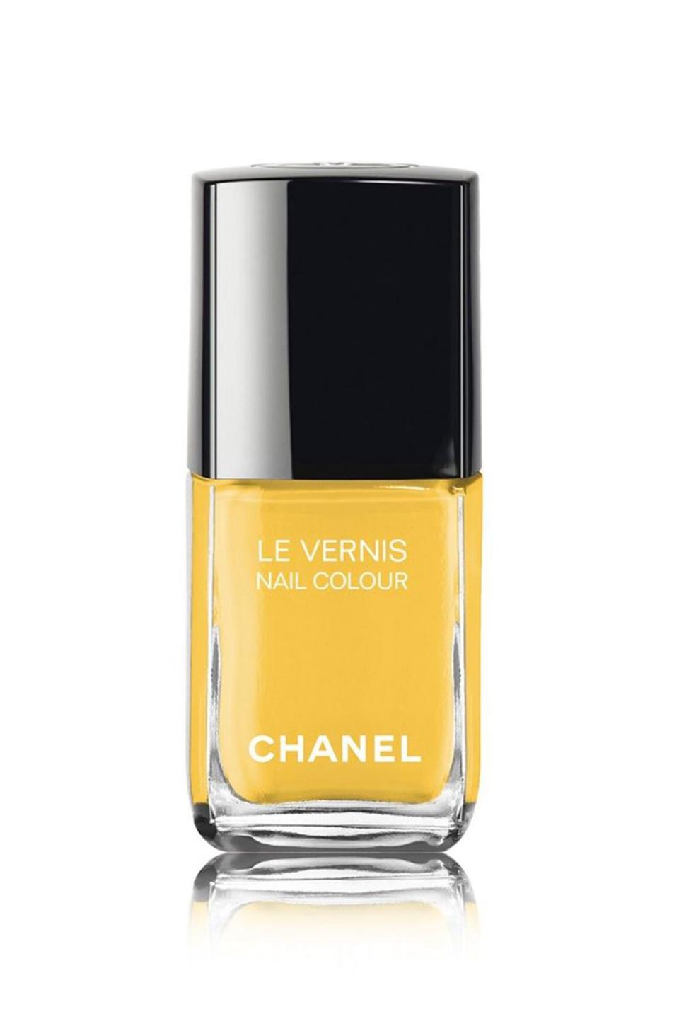 4) Chanel Le Vernis Longwear Nail Colour in Giallo Napoli