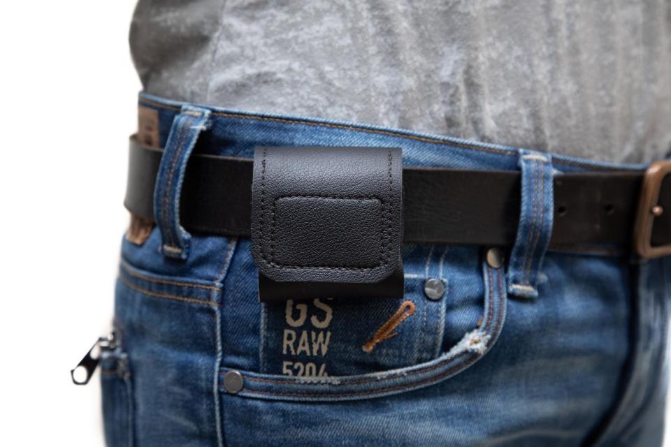 belt weirdoldsnail pouch, best airpods cases