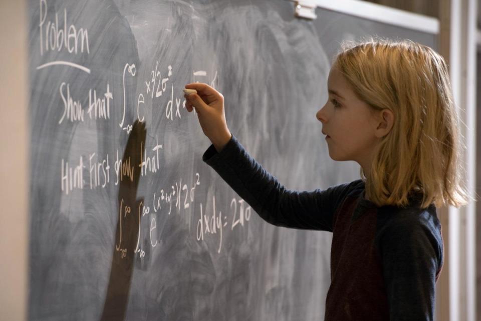 歷經八個月、試鏡過數百位女孩，麥肯娜葛瑞絲雀屏中選成為《天才的禮物》女主角。