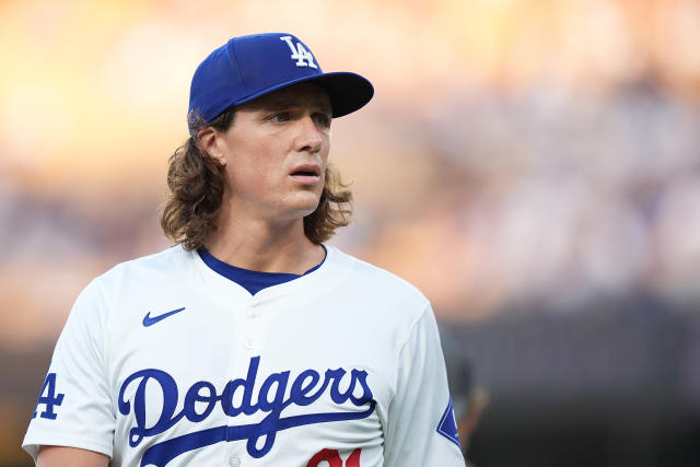 Dodgers place All-Star, NL strikeout leader Tyler Glasnow on injured list  due to back tightness - Yahoo Sports