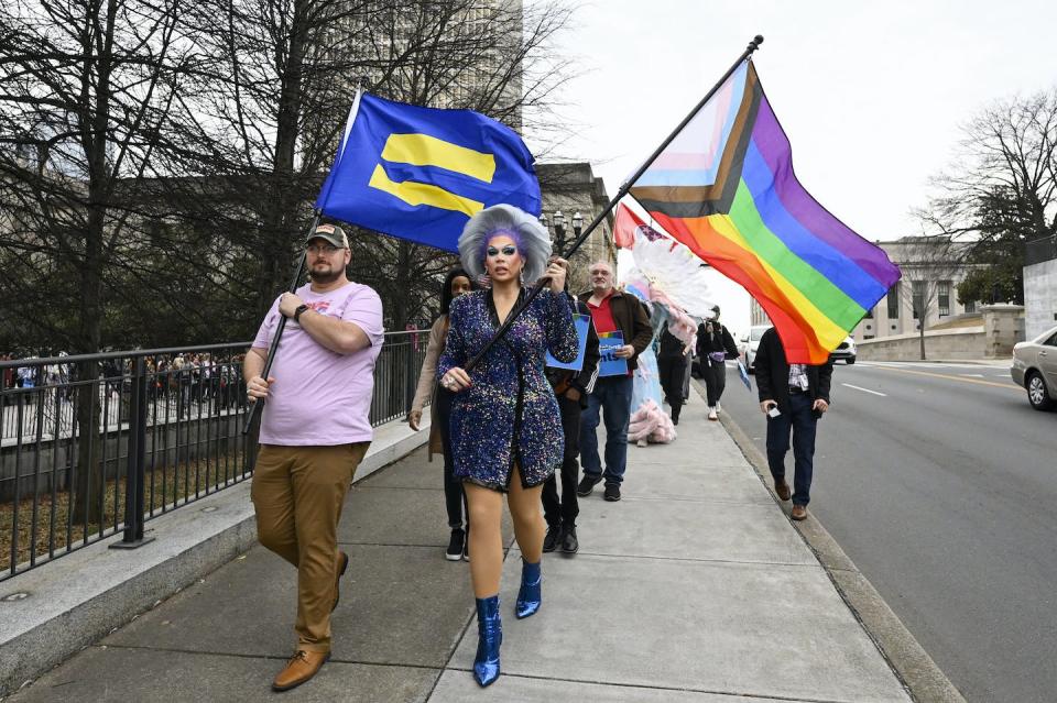 Demonstrators protest against a Tennessee proposal to ban drag shows, one of many anti-trans proposals across the U.S. <a href="https://newsroom.ap.org/detail/PrideFestivals/156f97554dbe49df84b950452bee9569/photo" rel="nofollow noopener" target="_blank" data-ylk="slk:John Amis/AP Images for Human Rights Campaign;elm:context_link;itc:0;sec:content-canvas" class="link ">John Amis/AP Images for Human Rights Campaign</a>