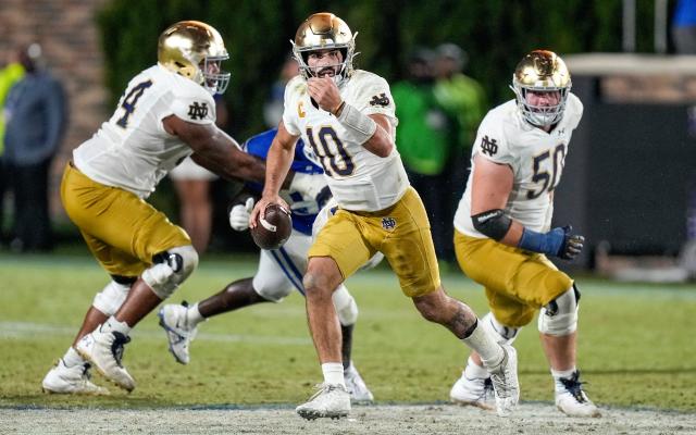 Notre Dame vs. Louisville score prediction by college football