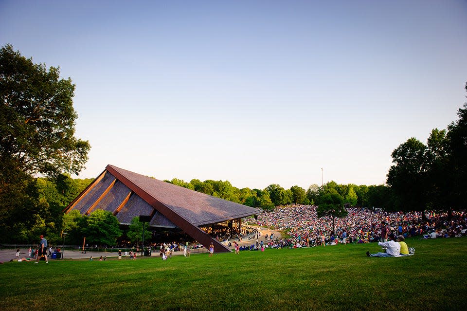 The time for preshow dinners is fast approaching. Blossom Music Center will kick off its summer concerts with Tim McGraw at 7 p.m. on May 19.