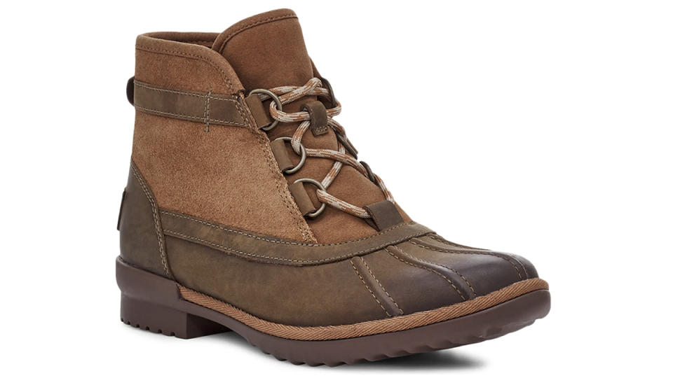 Can you believe these are a pair of Uggs? Us neither. (Photo: Nordstrom Rack)