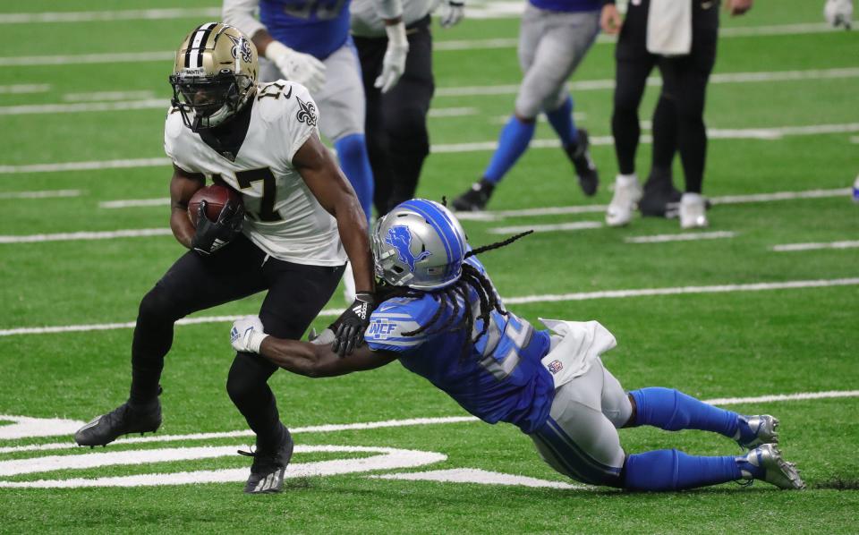 New Orleans Saints receiver Emmanuel Sanders runs by Detroit Lions cornerback Desmond Trufant during the second half Sunday, October 4, 2020 at Ford Field.