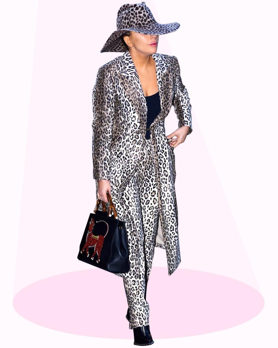 Lady Gaga was photographed in New York wearing head-to-toe leopard print and she looked FIERCE.