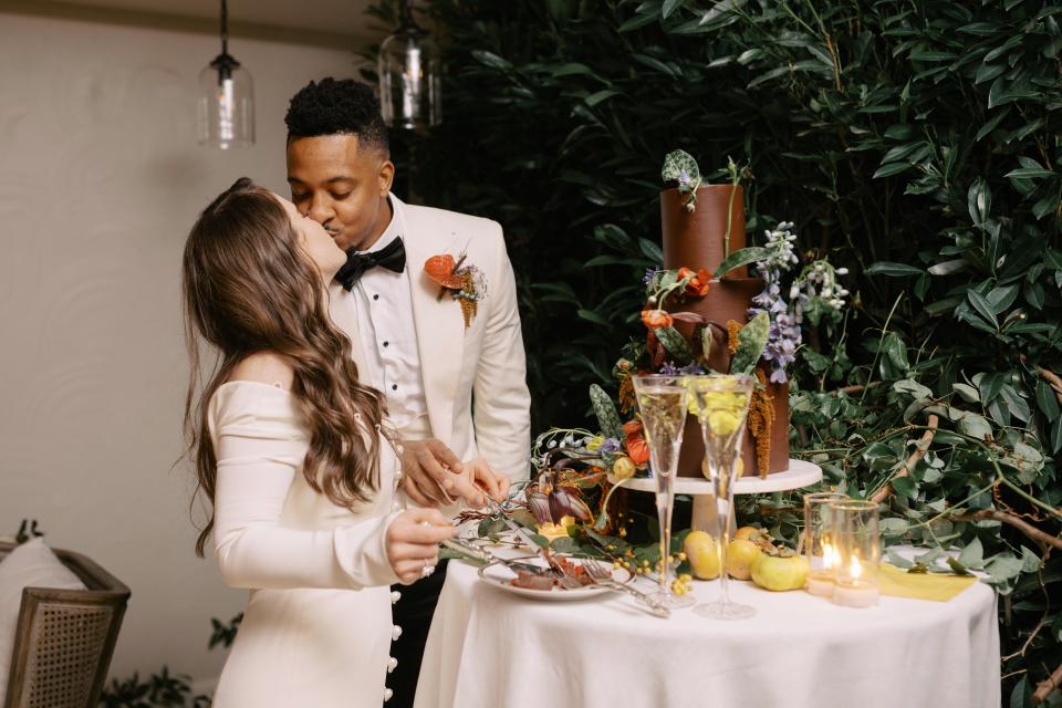 CJ McCollum and Elise Esposito’s Wedding Was an Intimate Affair in Oregon Wine Country