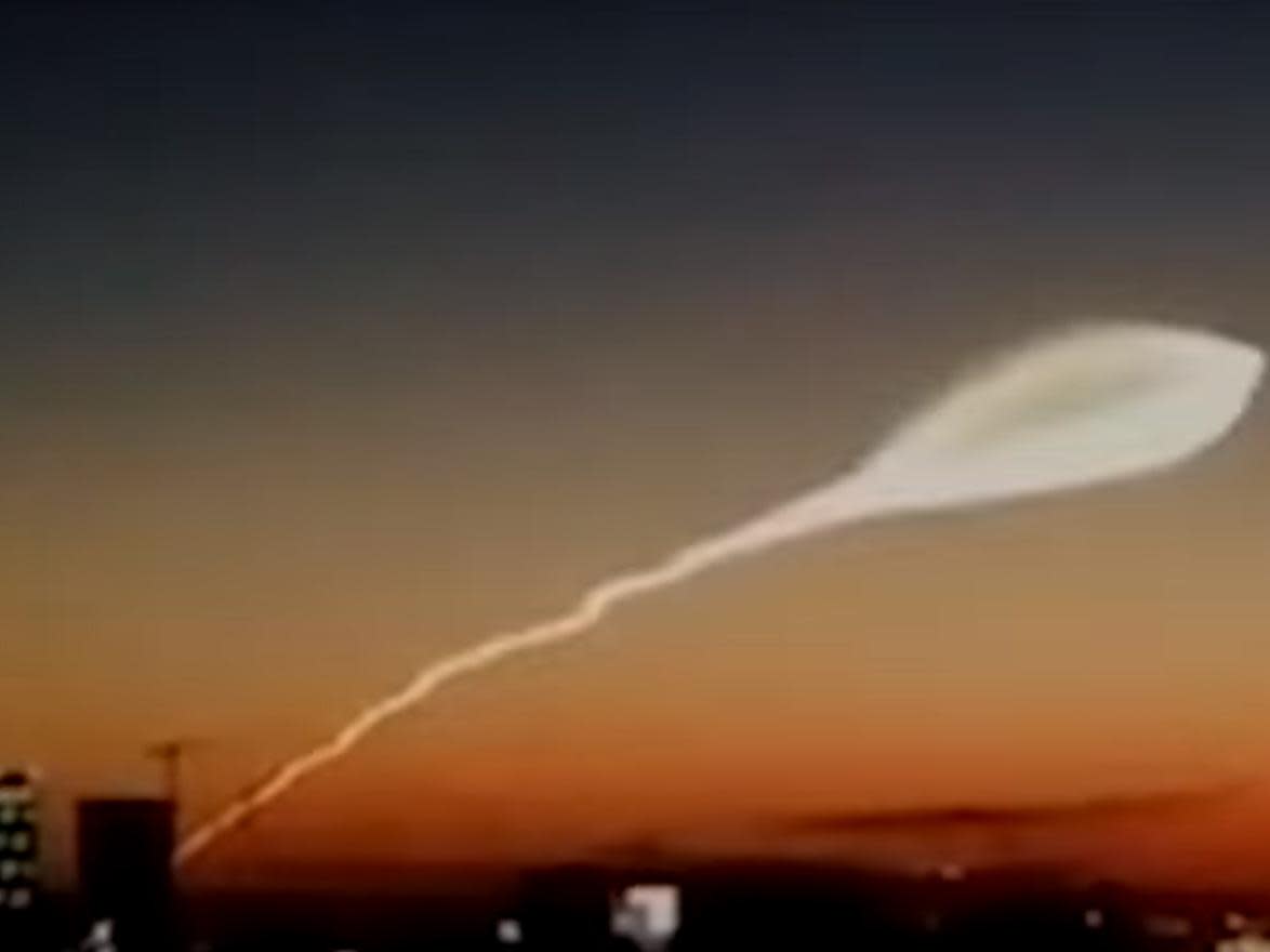 Russia's Soyuz-21.b is seen lighting up the sky: East2West