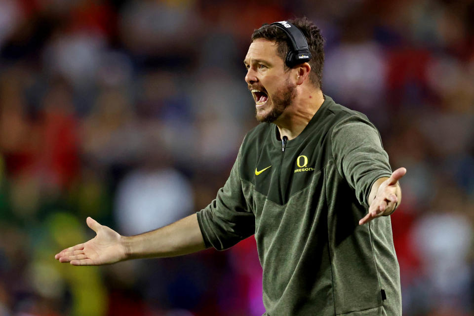 Oct. 8, 2022; Tucson, Arizona; Oregon Ducks head coach Dan Lanning reacts during the second half against the Oregon Ducks at Arizona Stadium. Mark J. Rebilas-USA TODAY Sports