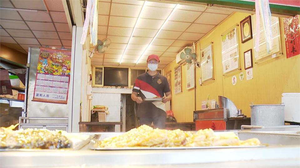 帶孩吃愛心餐引關注！　善心自助餐老闆霸氣雇用單親爸