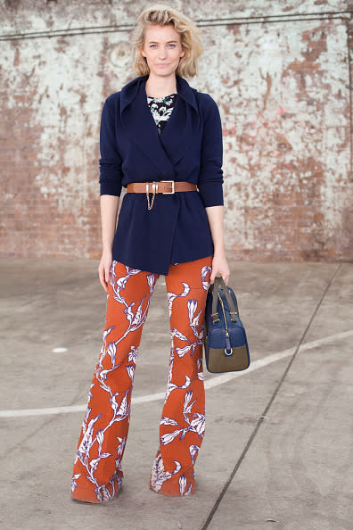 A pair of printed trousers always make for one chic and comfy ensemble.