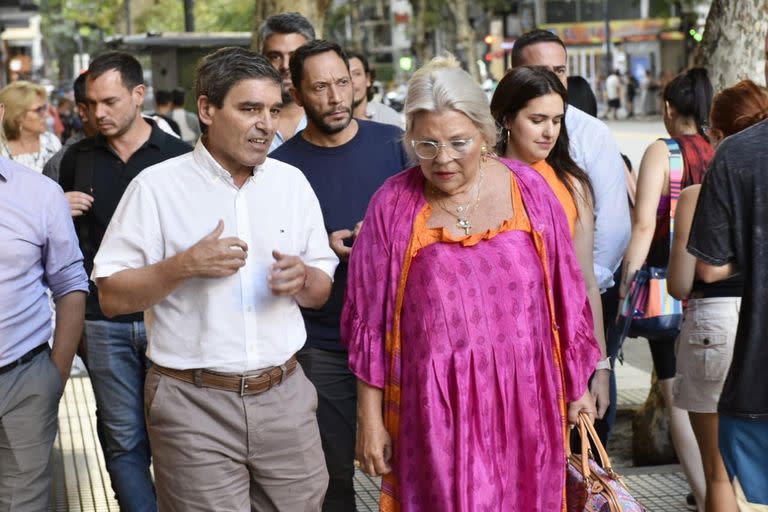 Fernán Quirós se mostró en la semana con Elisa Carrió durante una recorrida de campaña