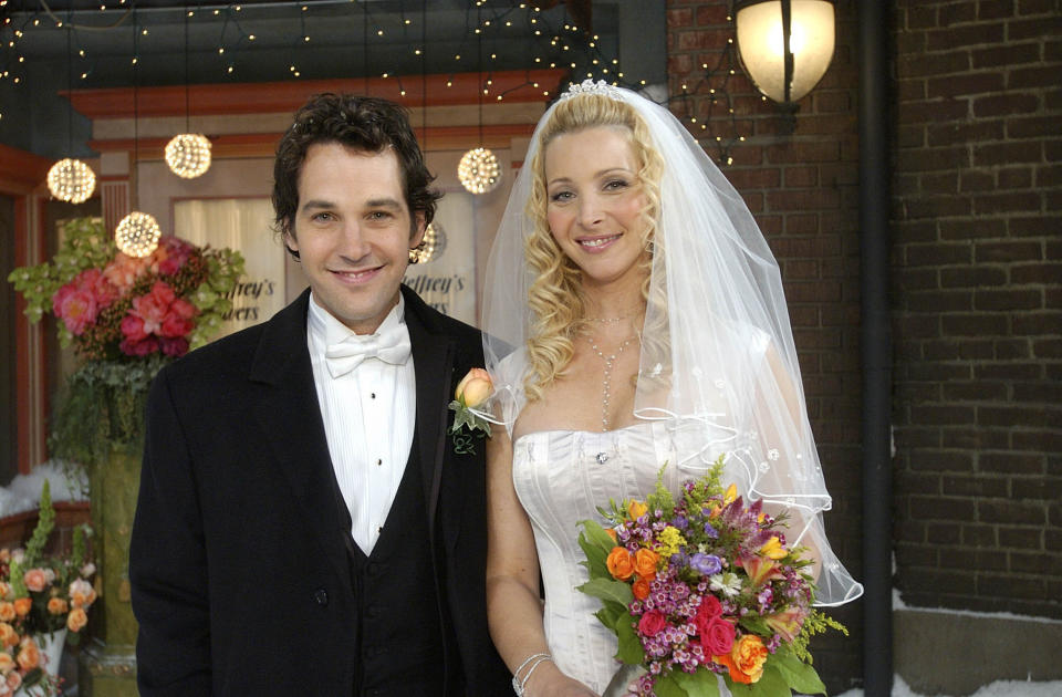 Mike Hannigan (Paul Rudd) and Phoebe Buffay (Lisa Kudrow) tied the knot in the tenth and final season of "Friends." (Photo: NBC via Getty Images)