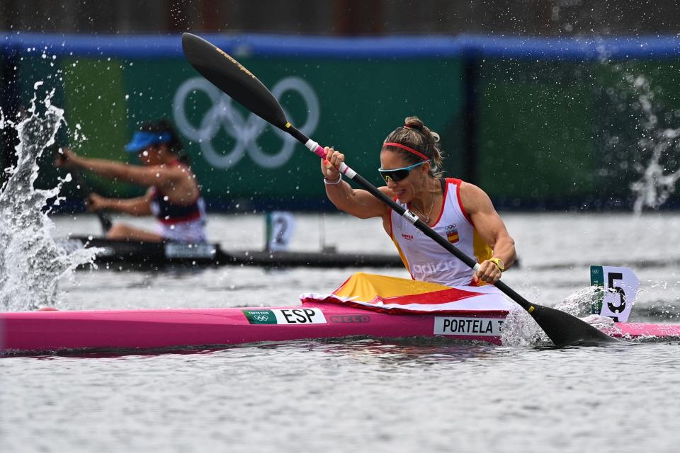 Spain's Teresa Portela competes in the heat for the women's kayak single 200m event during the Tokyo 2020 Olympic Games at Sea Forest Waterway in Tokyo on August 2, 2021. (Photo by Philip FONG / AFP) (Photo by PHILIP FONG/AFP via Getty Images)