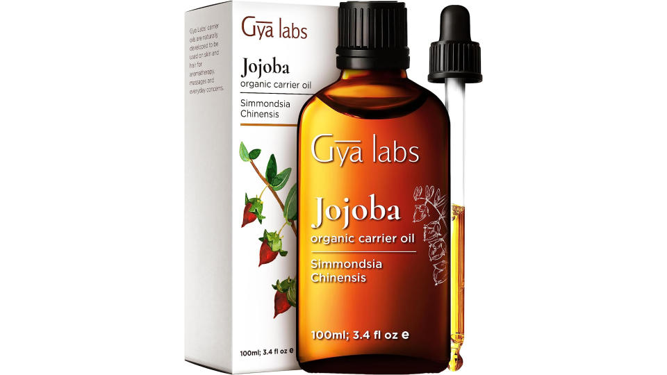 Gya Labs USDA Organic Jojoba Oil for Skin (100ml). (Photo: Amazon SG)