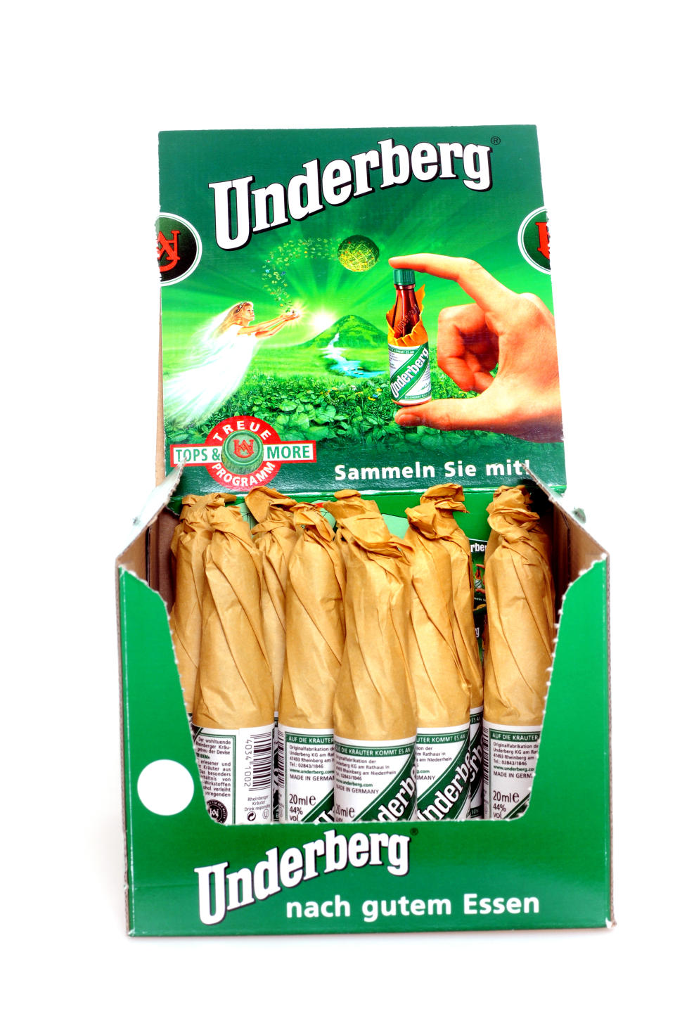 <p>Magenbitter wie Underberg und Fernet kommen ebenfalls auf 9,9 Prozent. Auch hierbei handelt es sich um Kräuterliköre, denen eine verdauungsfördernde Wirkung nachgesagt wird. </p>