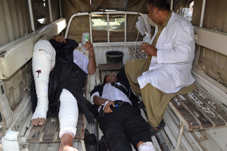 Deadly suicide bombing at hospital in Quetta, Pakistani