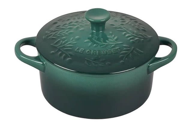 <p>Le Creuset</p>