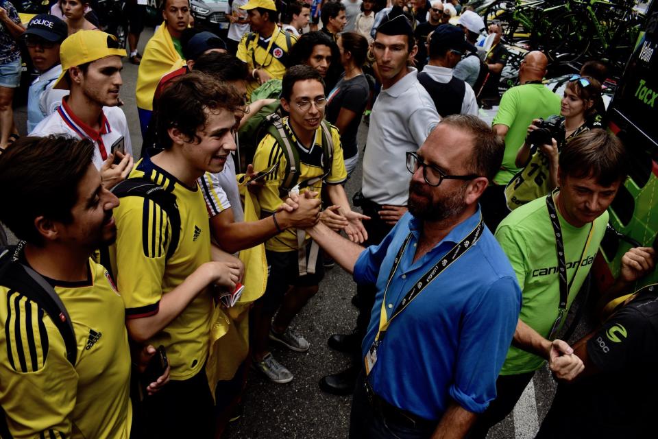 Vaughters fans Uran TDF2017 stage 9 win behind the scenes