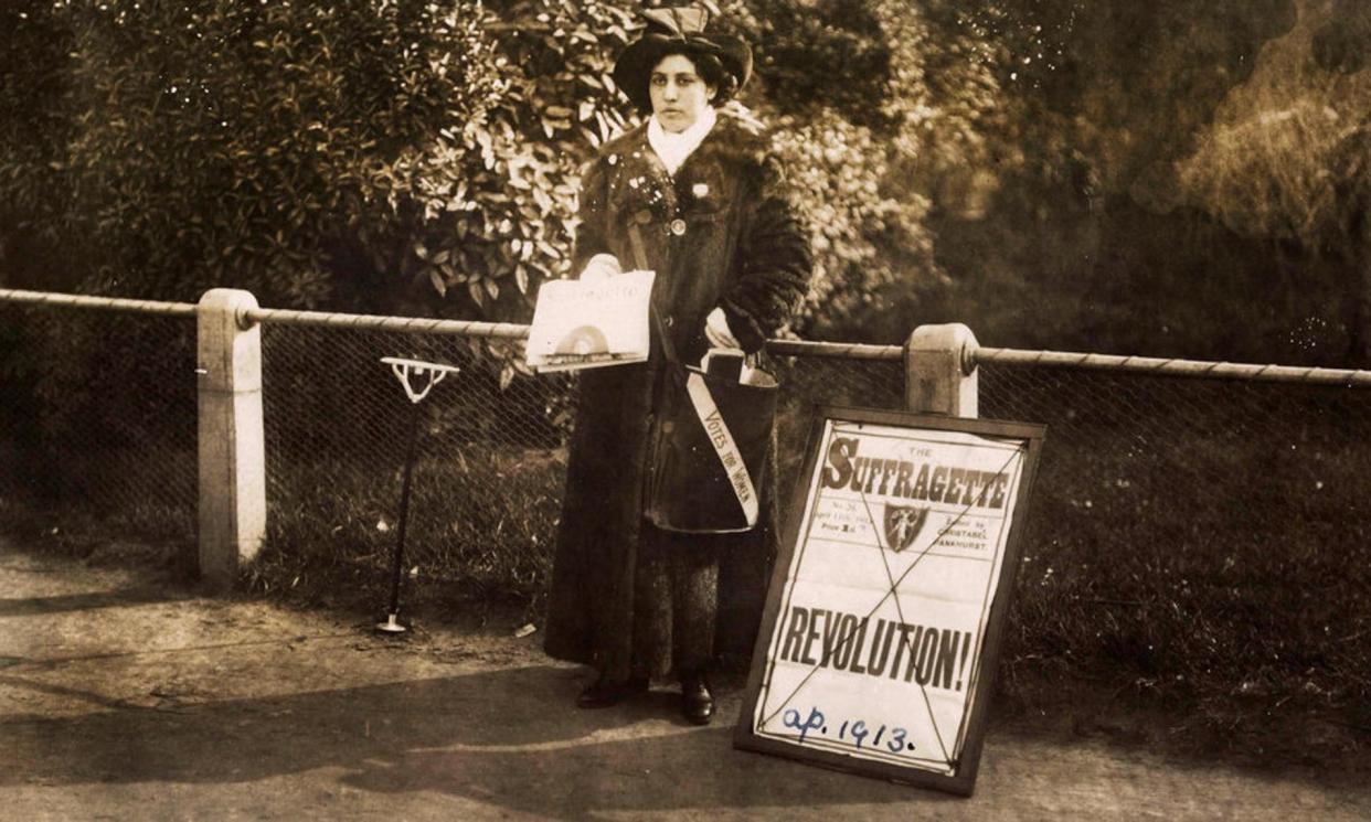 <span>Princess Sophia Duleep Singh selling subscriptions to the Suffragette in 1913.<br></span><span>Photograph: Alamy</span>