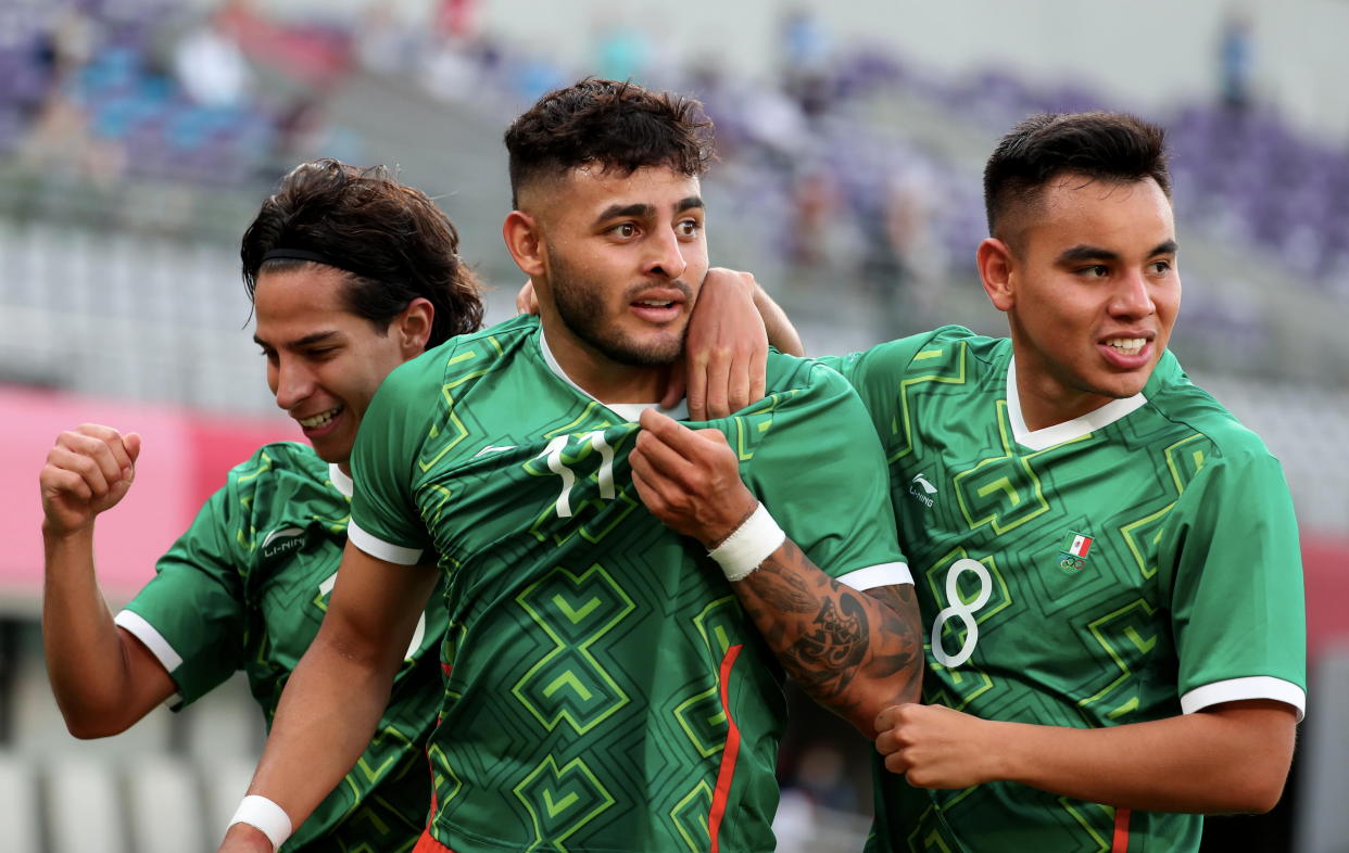 Futbol mexicano quiere enviar más jugadores a Europa. (Xavier Laine/Getty Images)