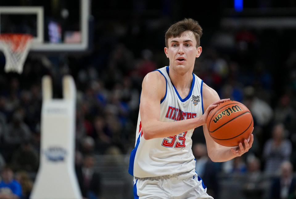 Linton-Stockton Miner Joey Hart (33) works a possession during IHSAA Class 2A state finals Saturday, March 25, 2023, at Gainbridge Fieldhouse in Indianapolis. Fort Wayne defeated Linton-Stockton for the title, 52-45.