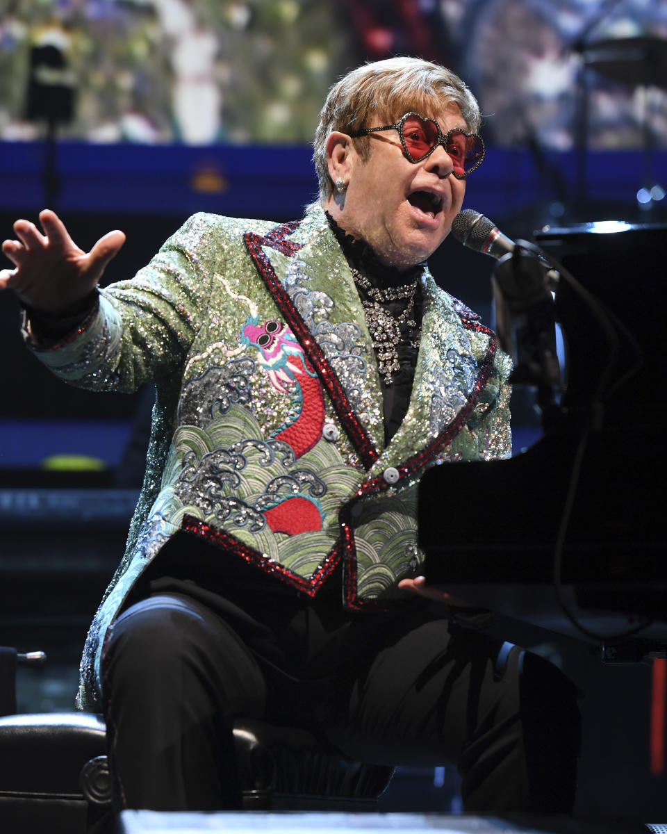 Sir Elton John performs during his 'Farewell Yellow Brick Road' tour at The BB&T Center on November 23, 2018 in Sunrise, Florida. Credit: mpi04/MediaPunch /IPX