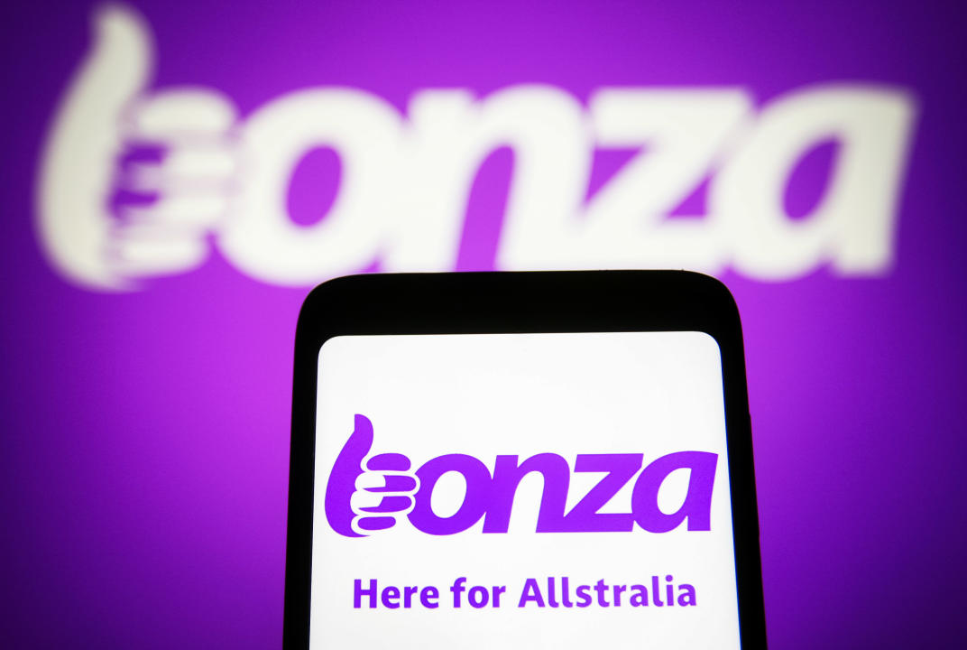 UKRAINE - 2021/12/07: In this photo illustration, the logo of Bonza, an Australian low-cost airline is seen on a smartphone screen and in the background. (Photo Illustration by Pavlo Gonchar/SOPA Images/LightRocket via Getty Images)
