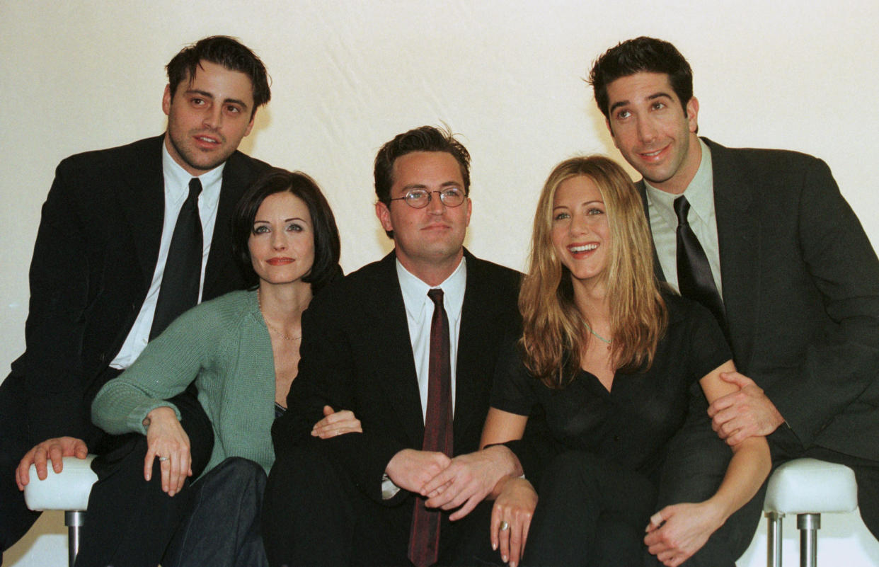 The cast of the iconic American TV sitcom 'Friends', left to right: Courteney Cox, Matt Le Blanc, Matthew Perry, David Schwimmer and Jennifer Aniston. Photo: Getty
