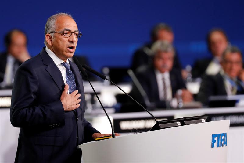 United States Soccer Federation president Carlos Cordeiro fully expects the CONCACAF Gold Cup to continue. (EFE)