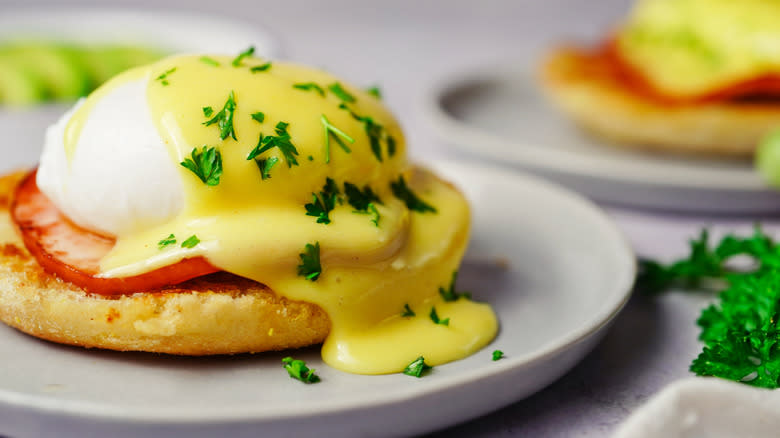 classic eggs benedict