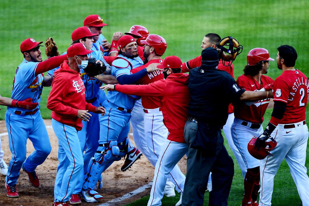 Reds: Javier Baez deserves 5-game suspension after disgusting display