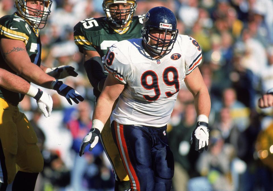 Jim Flanigan (99), shown during a 1999 game at Lambeau Field, was a third-round draft pick of the Chicago Bears in 1994.