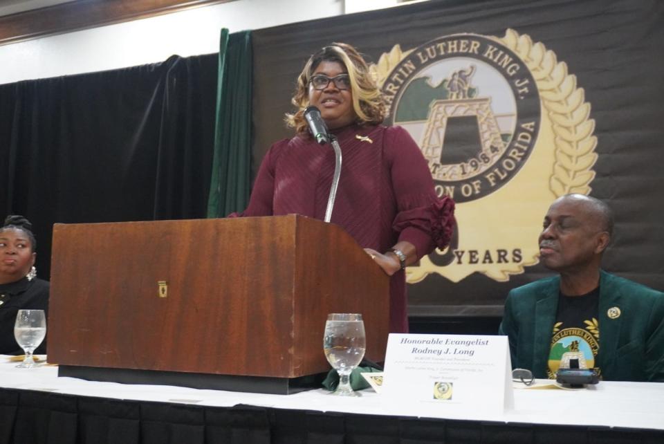 This year’s keynote speaker at the annual Martin Luther King Jr. Prayer Breakfast was 2023 Drum Major for Justice Faith Award Recipient Pastor LaShon Young of Fresh Start Ministries.